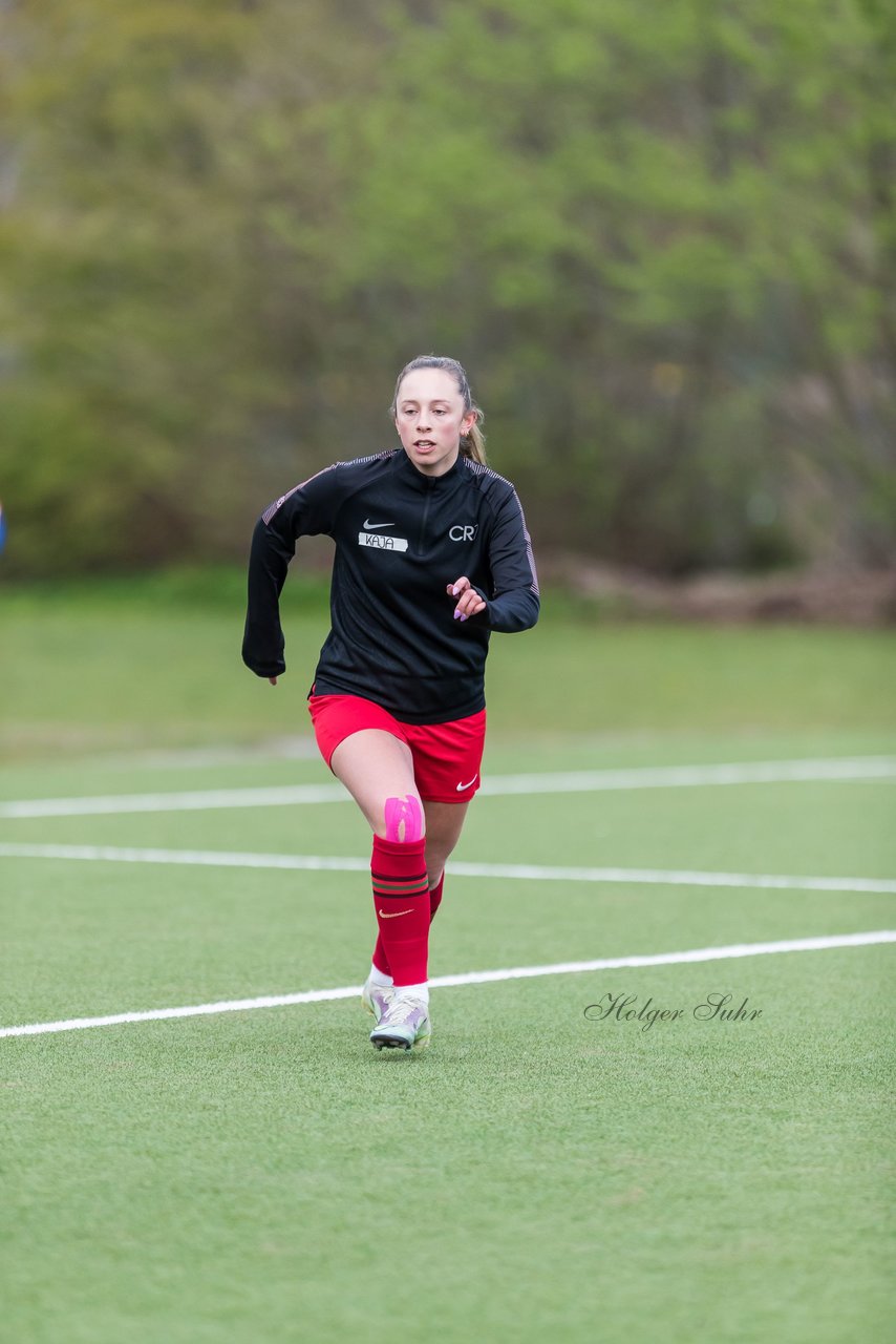 Bild 238 - Co-Trainerin der Frauen Nationalmannschaft Britta Carlson in Wahlstedt